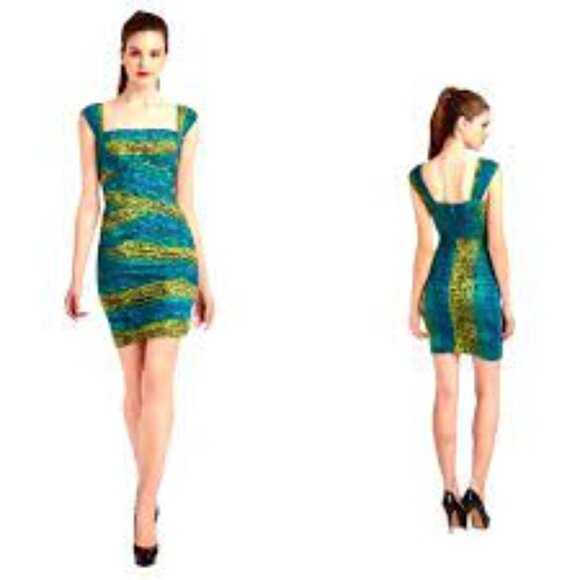 BCBGMaxAzria Ivita Blue/Green/Yellow Snake Print Ruched Bodycon Dress Size Med - Picture 1 of 8